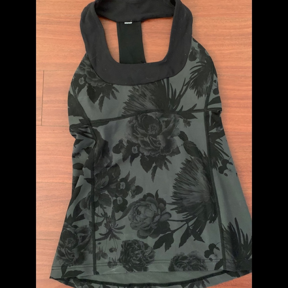 SOLD SOLD SOLD Lululemon halter style tank top